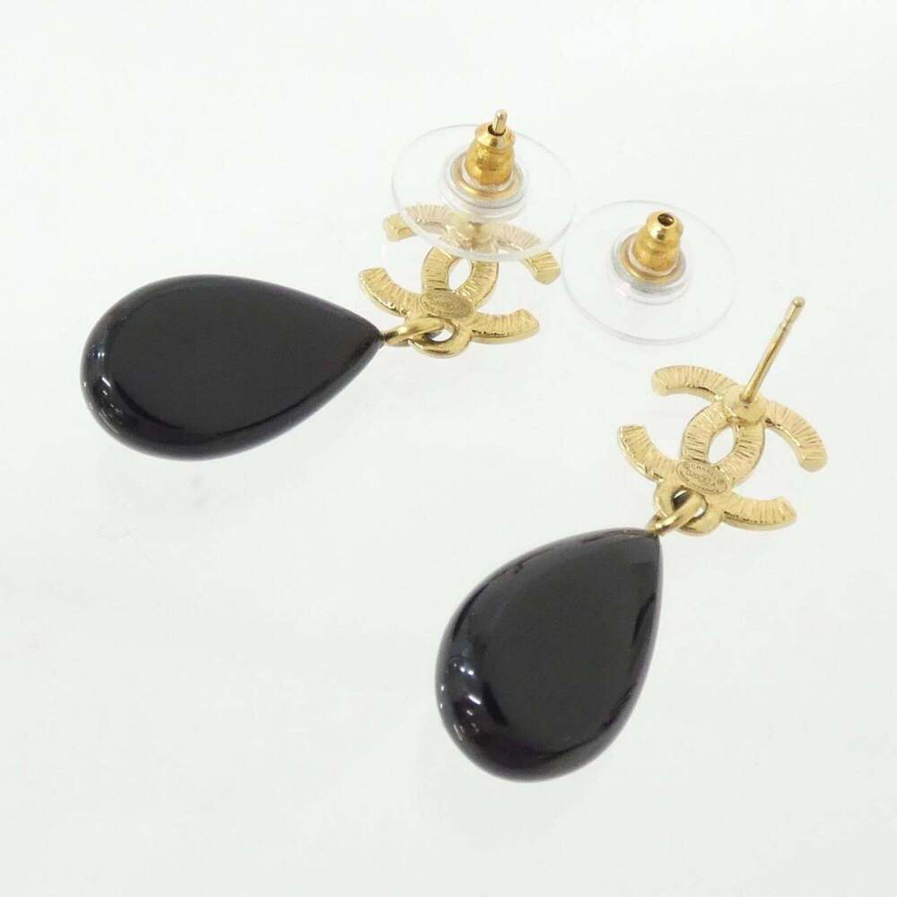 CHANEL Black Earrings - Picture 3 of 3
